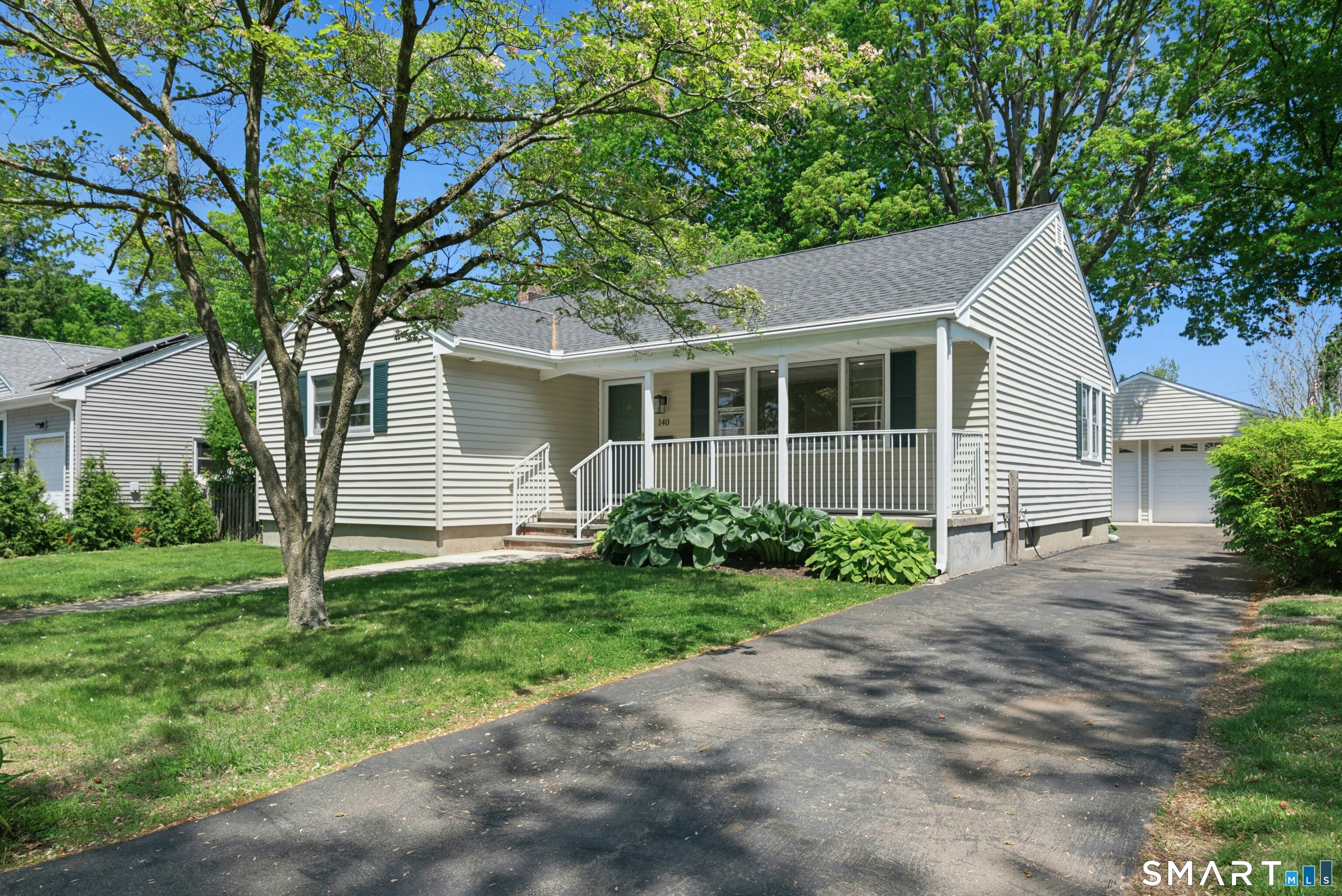 140 Spring Street Stratford, CT 06614 - Photo 2 of 28