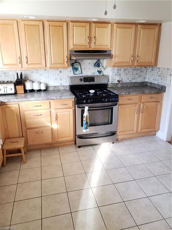 1538 Overbrook Road Burlington, NC 27215 - Photo 20 of 25 Gallery Image 20