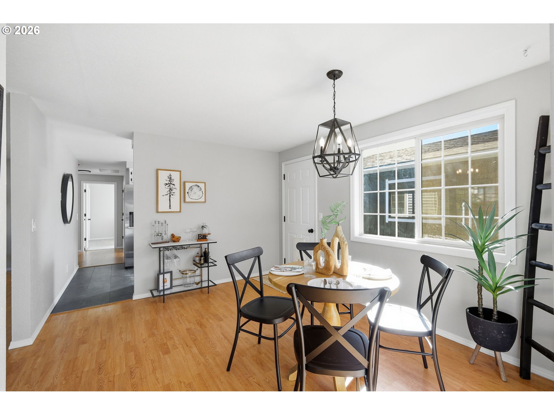 1467 South 7th Street Cottage Grove, OR 97424 - Photo 10 of 48 a dining room with furniture and window