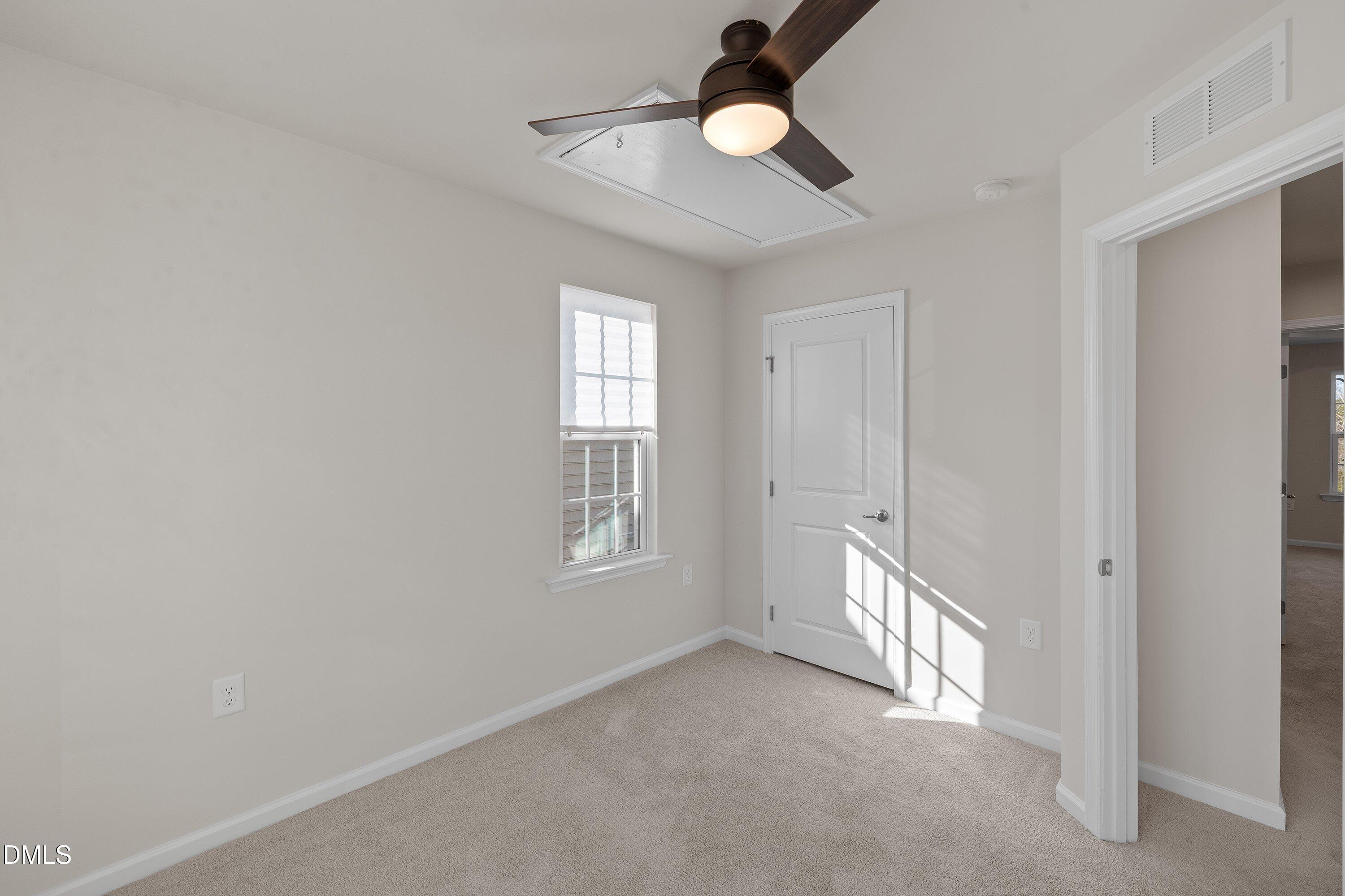6621 Pathfinder Way Raleigh, NC 27616 - Photo 34 of 46 37-6621 Pathfinder Wy _0961