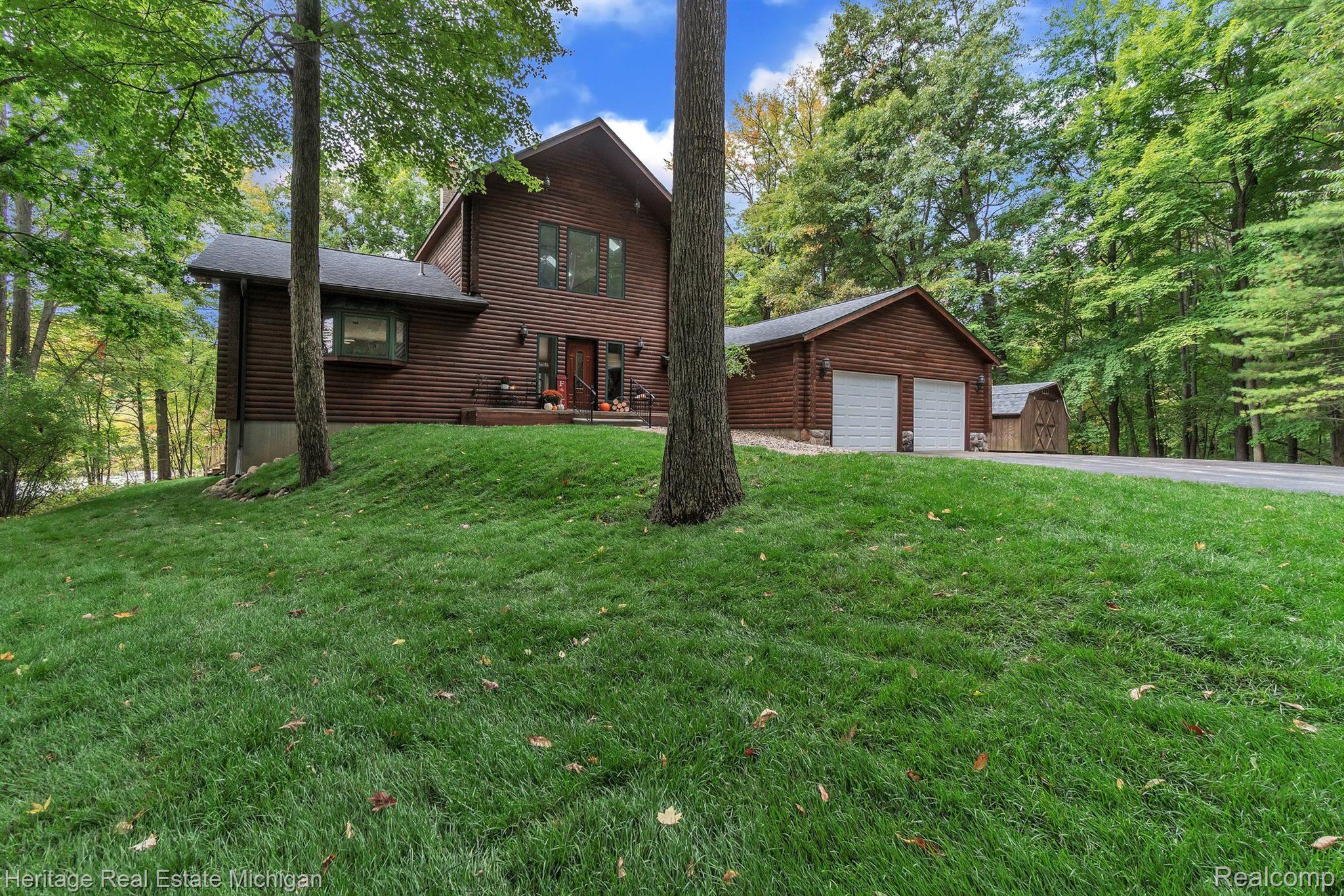 3754 Brighton Road Howell, MI 48843 - Photo 2 of 62 Front of Home and Yard
