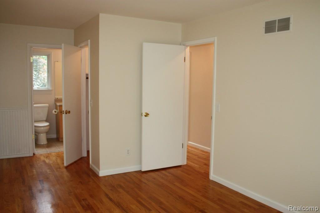 1240 Stonehenge Road Flint, MI 48532 - Photo 16 of 20