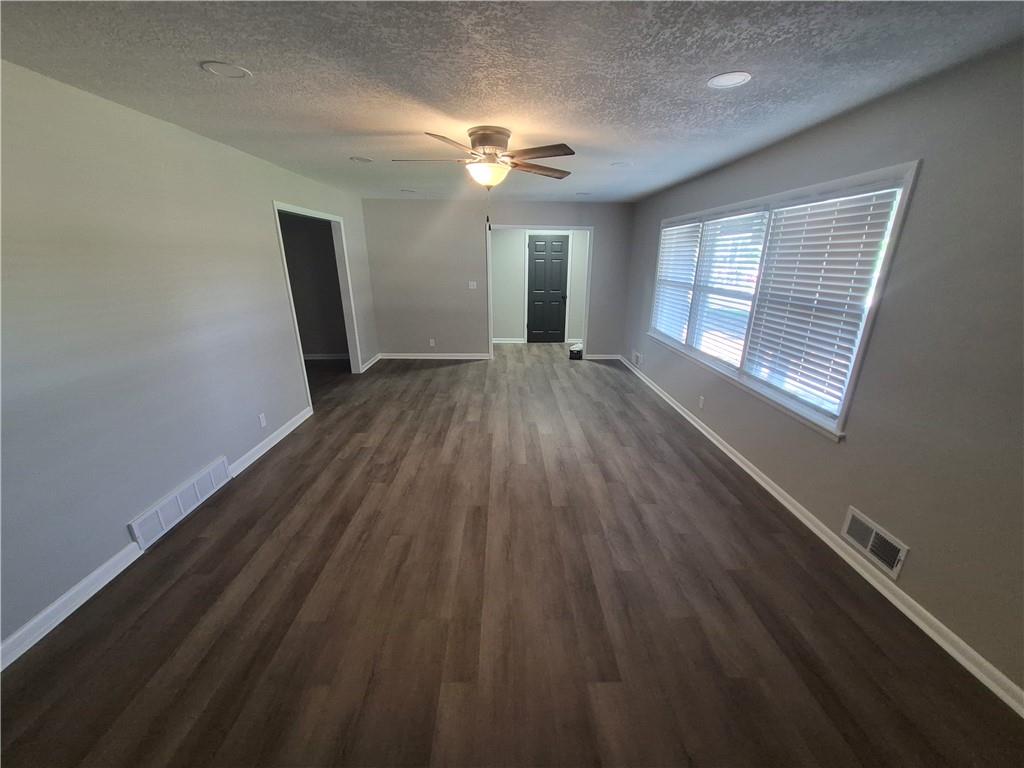 7310 Highgrove Road Grandview, MO 64030 - Photo 13 of 33