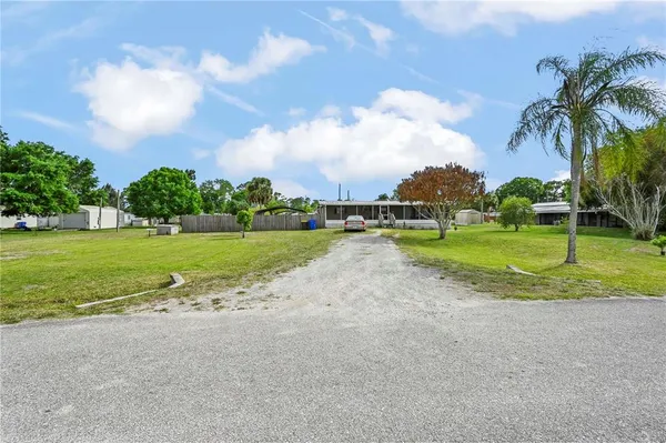 $99,000 | 17510 Brynwood Lane, Okeechobee, FL 34974