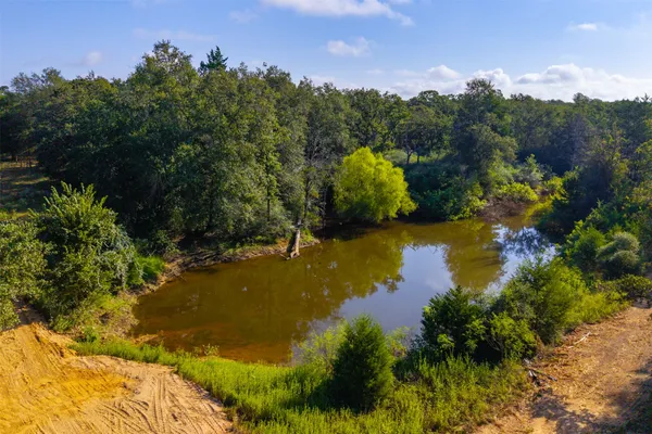 $1,195,000 | 1960 County Road 413, Lexington, TX 78947