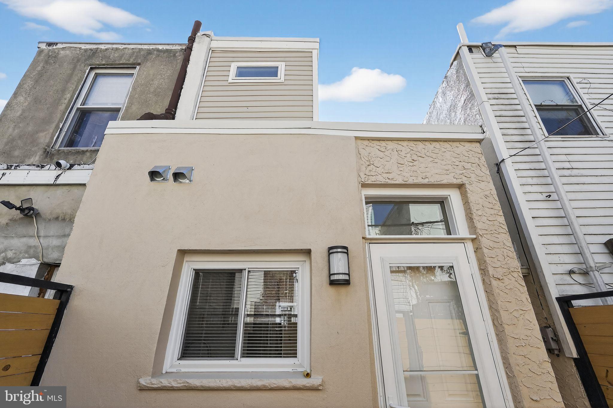 615 Sigel Street Philadelphia, PA 19148 - Photo 27 of 28 a view of a building with a sink