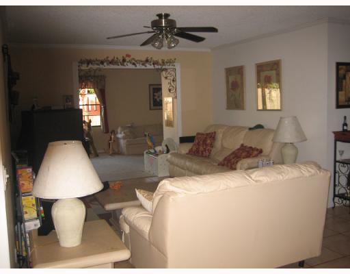 9297 Affirmed Lane Boca Raton, FL 33496 - Photo 3 of 16 Additional Photo
