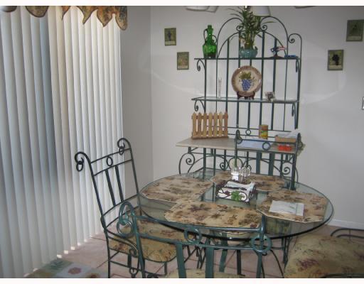 9297 Affirmed Lane Boca Raton, FL 33496 - Photo 5 of 16 Additional Photo