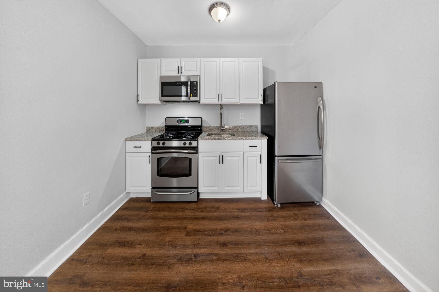 4701 Ravenswood Road, Unit 14 Riverdale, MD 20737 - Photo 8 of 14 Gallery Image 8