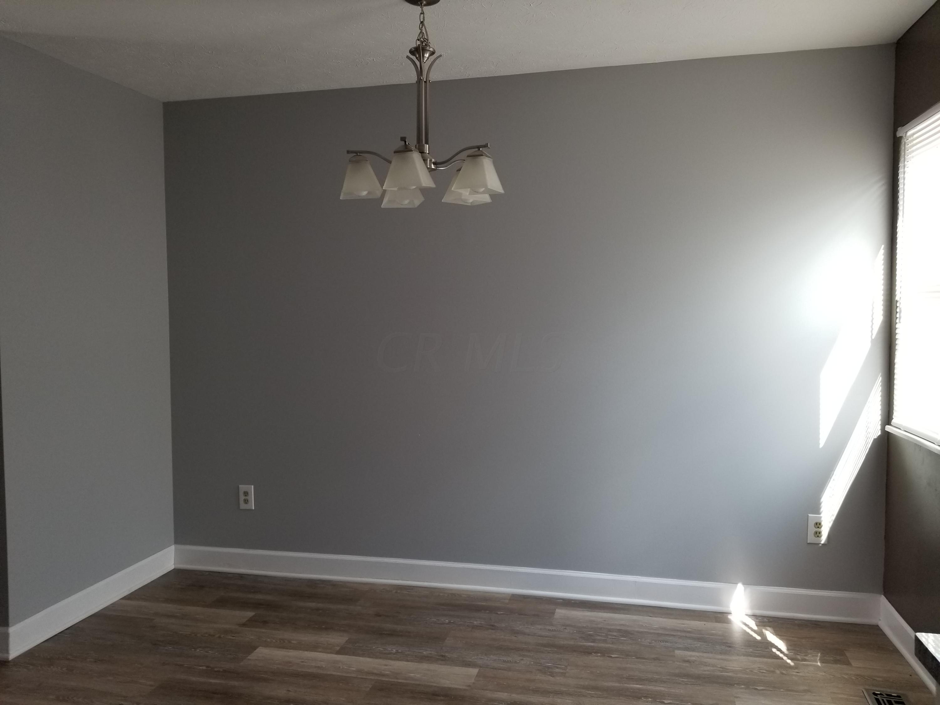 7298 Chaparral Road Columbus, OH 43235 - Photo 5 of 13 Gallery Image 5