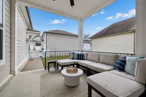 $835,000 | 1566 Drakes Creek Road, Hendersonville, TN 37075