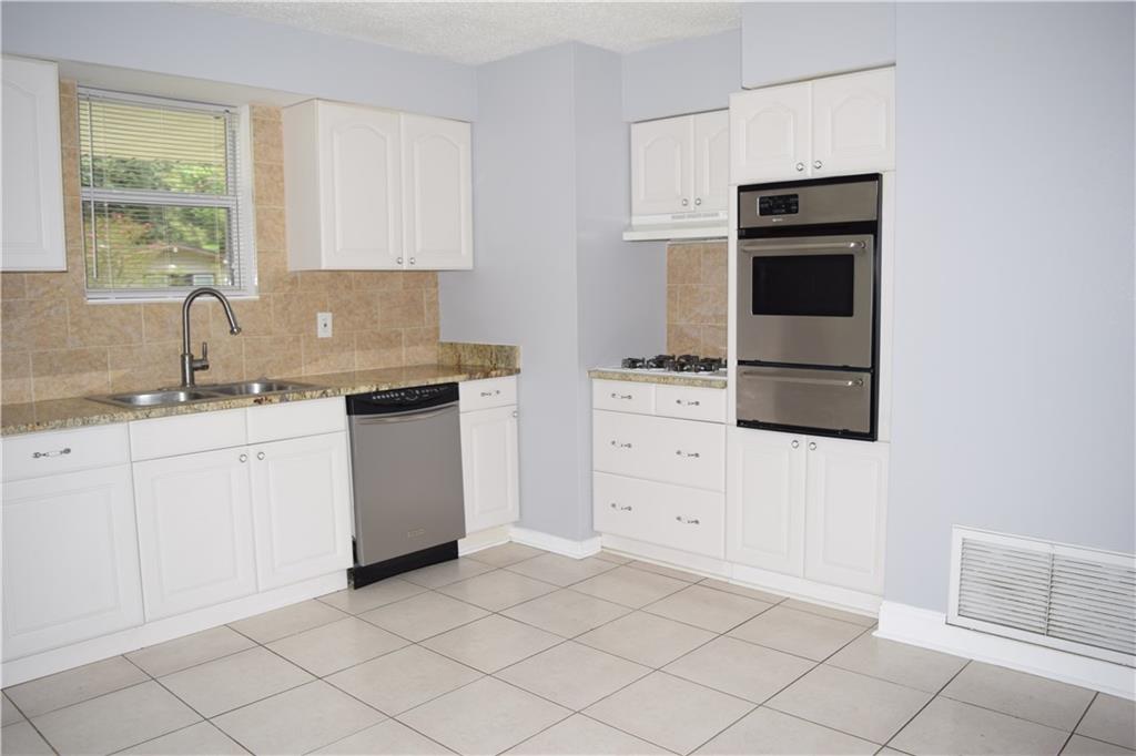 420 Sophia Street River Ridge, LA 70123 - Photo 5 of 16 Gallery Image 5