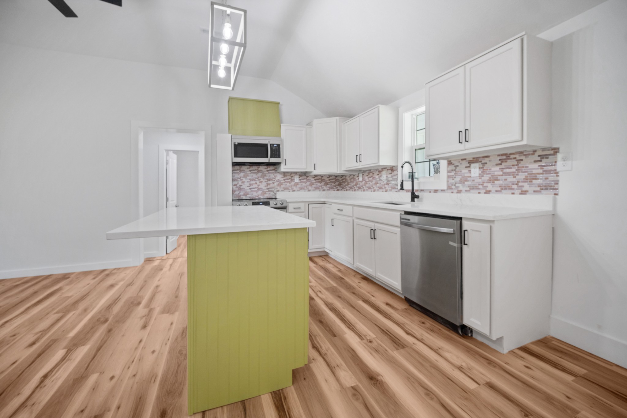 1601 Maple Valley Road Charlotte, TN 37036 - Photo 6 of 24 Gallery Image 6