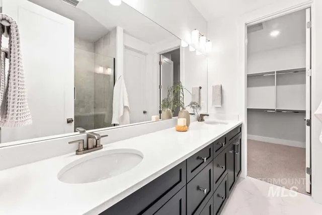 $588,995 | 381 East Lombard Lane, Eagle, ID 83616