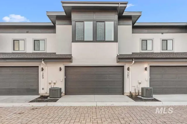 $588,995 | 381 East Lombard Lane, Eagle, ID 83616