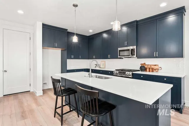 $588,995 | 381 East Lombard Lane, Eagle, ID 83616