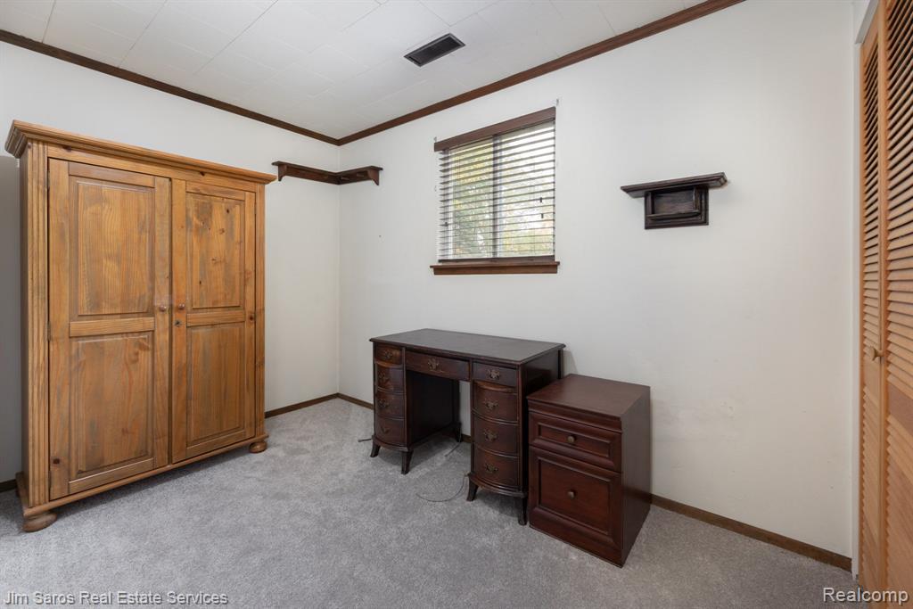1745 June Avenue Rochester Hills, MI 48309 - Photo 14 of 17