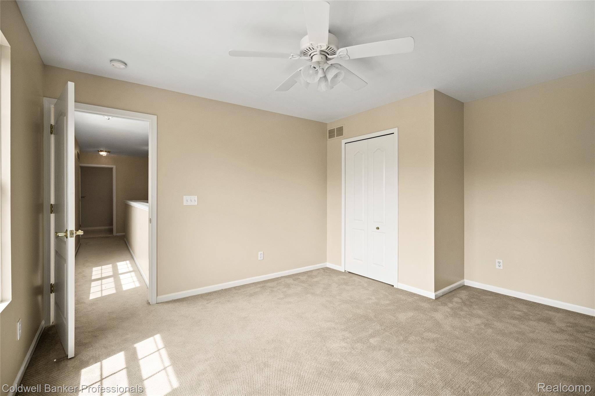 2252 Creek Bend, Unit 104 Rochester, MI 48309 - Photo 35 of 43 CreekbendUpdated-27.jpg