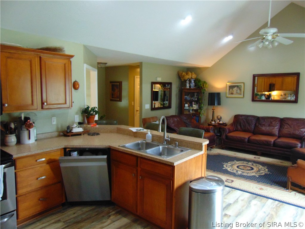 1203 Rabbit Lane Madison, IN 47250 - Photo 4 of 32
