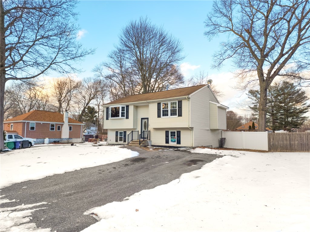 92 June Avenue Warwick, RI 02889 - Photo 26 of 28 Gallery Image 26