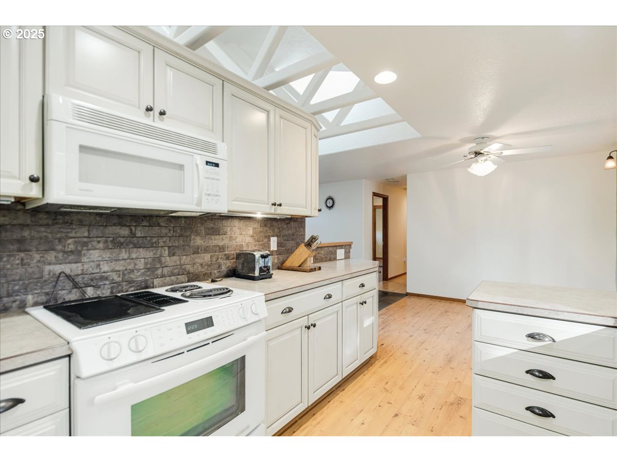 77 Nimmo Road Kalama, WA 98625 - Photo 12 of 36 Gallery Image 12