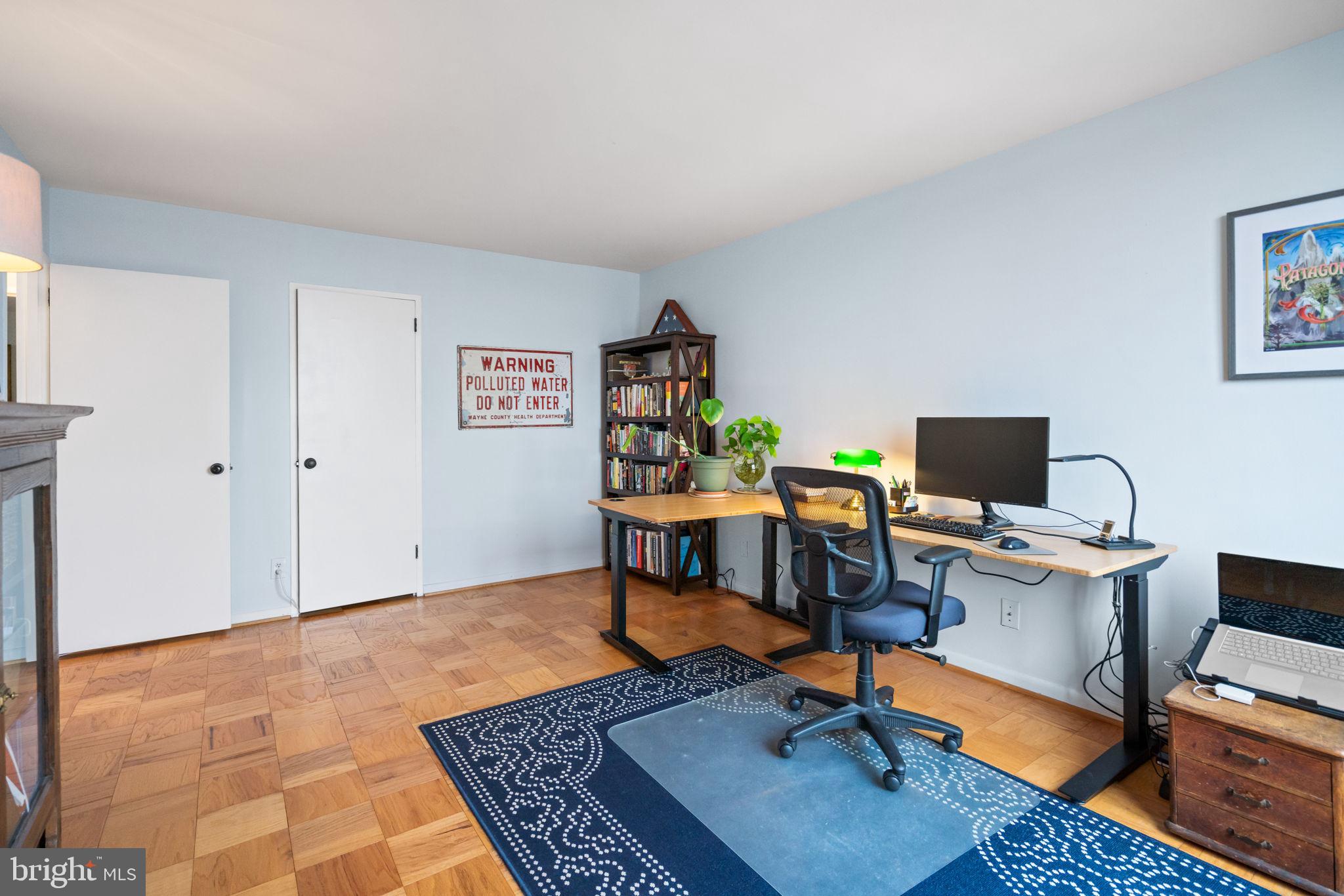 5101 River Road, Unit 901 Bethesda, MD 20816 - Photo 23 of 32