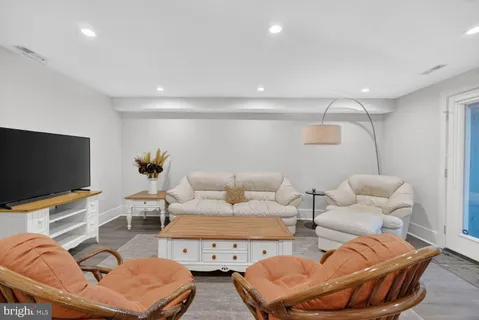 $1,349,900 | 2214 North Capitol Street Northwest, Washington, DC 20002