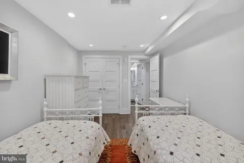 $1,249,000 | 2214 North Capitol Street Northwest, Washington, DC 20002