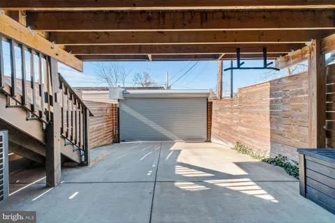 $1,349,900 | 2214 North Capitol Street Northwest, Washington, DC 20002