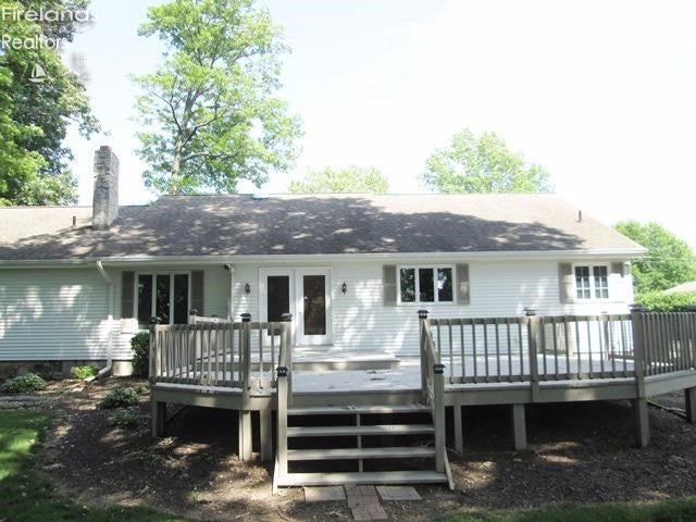 4091 Broadway Road Willard, OH 44890 - Photo 4 of 10 Gallery Image 4