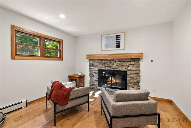 $440,000 | 1009 Fonger Street Northeast, Sparta, MI 49345