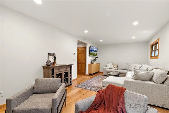 $440,000 | 1009 Fonger Street Northeast, Sparta, MI 49345