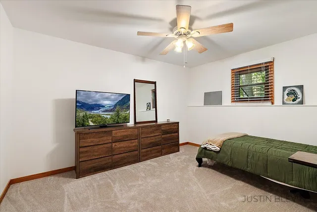 $440,000 | 1009 Fonger Street Northeast, Sparta, MI 49345