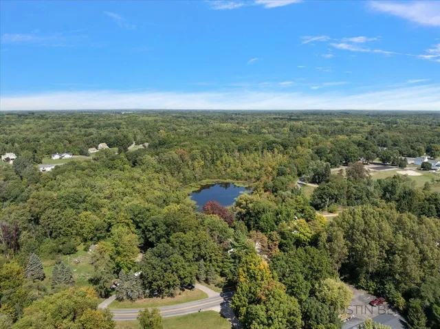 $440,000 | 1009 Fonger Street Northeast, Sparta, MI 49345