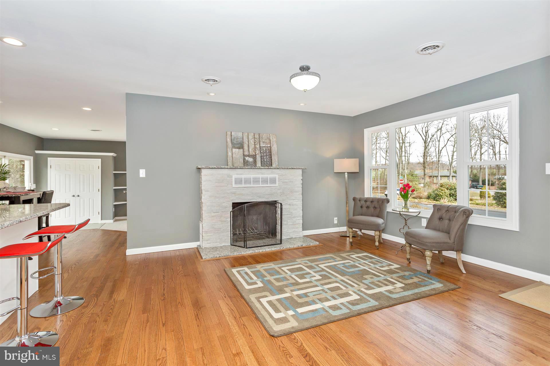 2921 Timber Ridge Drive Mount Airy, MD 21771 - Photo 5 of 30 Living Room