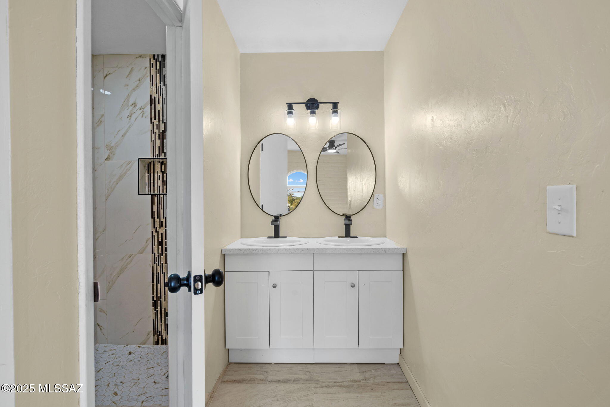 1852 West Caravelle Road Tucson, AZ 85713 - Photo 17 of 29 22-web-or-mls-1852 W Caravelle Rd-64