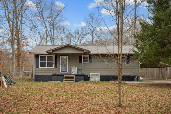 $225,000 | 921 Fred Young Road, Jamestown, TN 38556