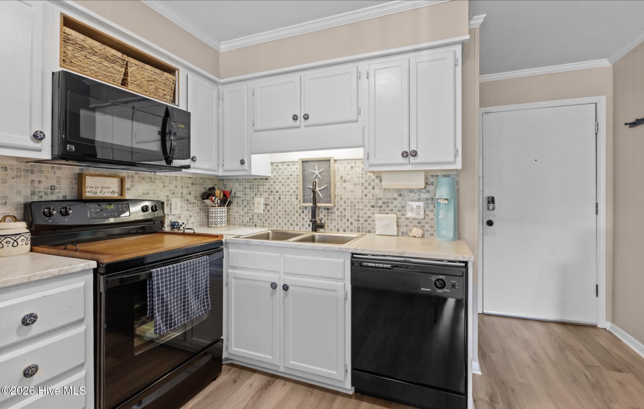 301 Commerce Way, Unit 153 Atlantic Beach, NC 28512 - Photo 10 of 27 IMG_4810