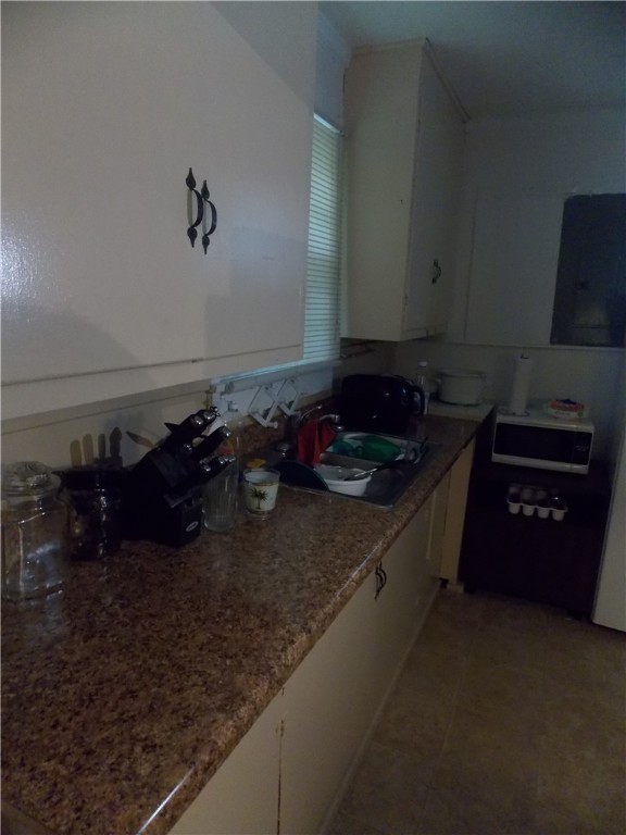 405 Butler Street, Unit A&B Anderson, SC 29624 - Photo 13 of 13 Unit B Kitchen