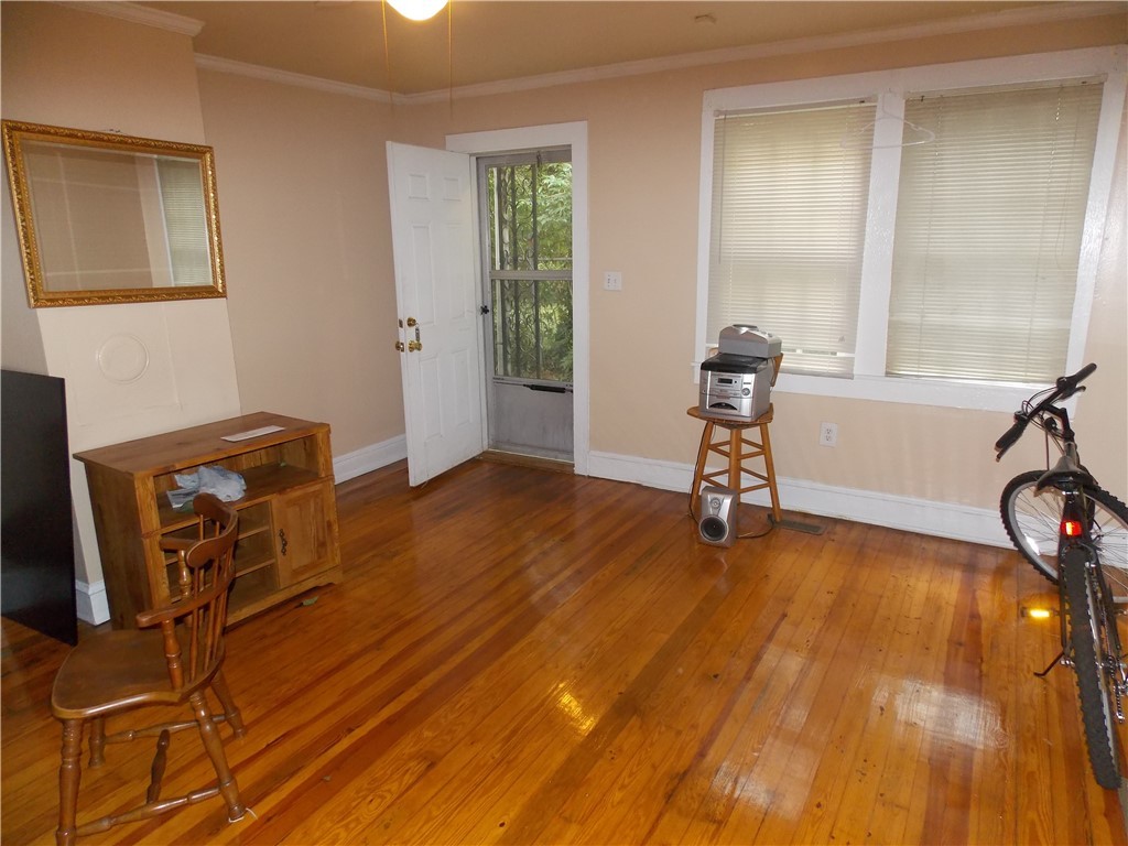 405 Butler Street, Unit A&B Anderson, SC 29624 - Photo 10 of 13 Unit B Living Room