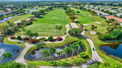 $275,000 | 11135 Green Lake Drive, Unit 102, Boynton Beach, FL 33437