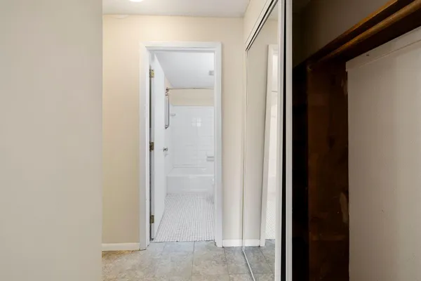 $115,000 | 329 Geneva Avenue North, Unit 411, Oakdale, MN 55128