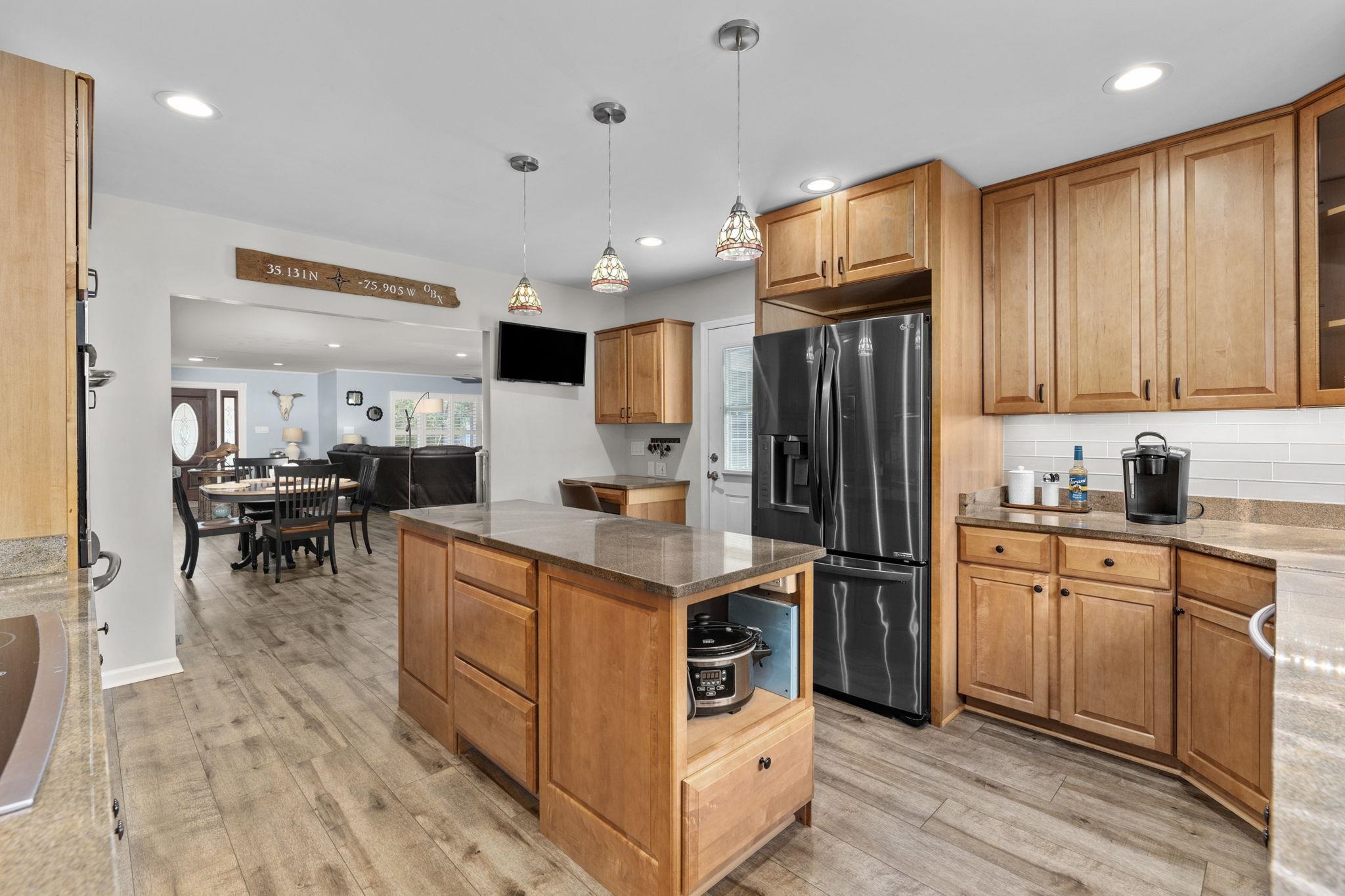 5170 Wesley Road Murrells Inlet, SC 29576 - Photo 8 of 31