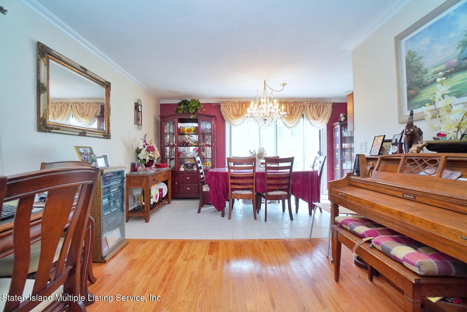 58 Cypress Loop Staten Island, NY 10309 - Photo 6 of 26 (6) DINING ROOM