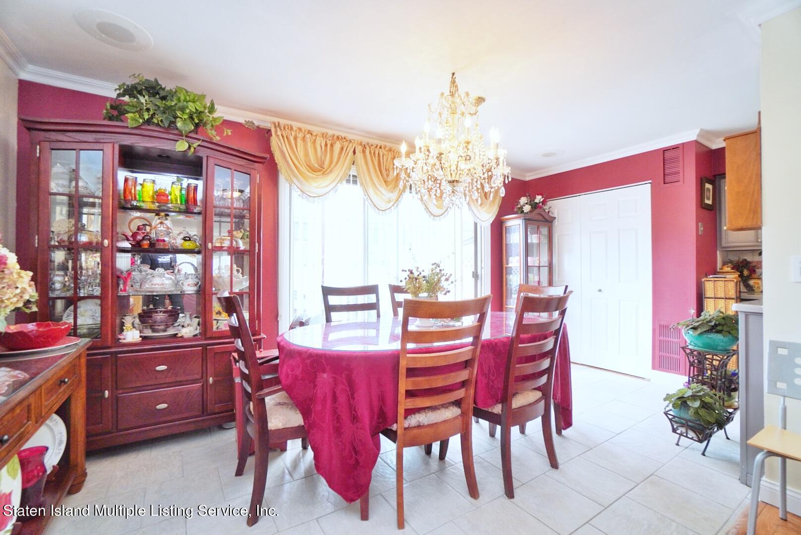 58 Cypress Loop Staten Island, NY 10309 - Photo 8 of 26 (8) DINING ROOM