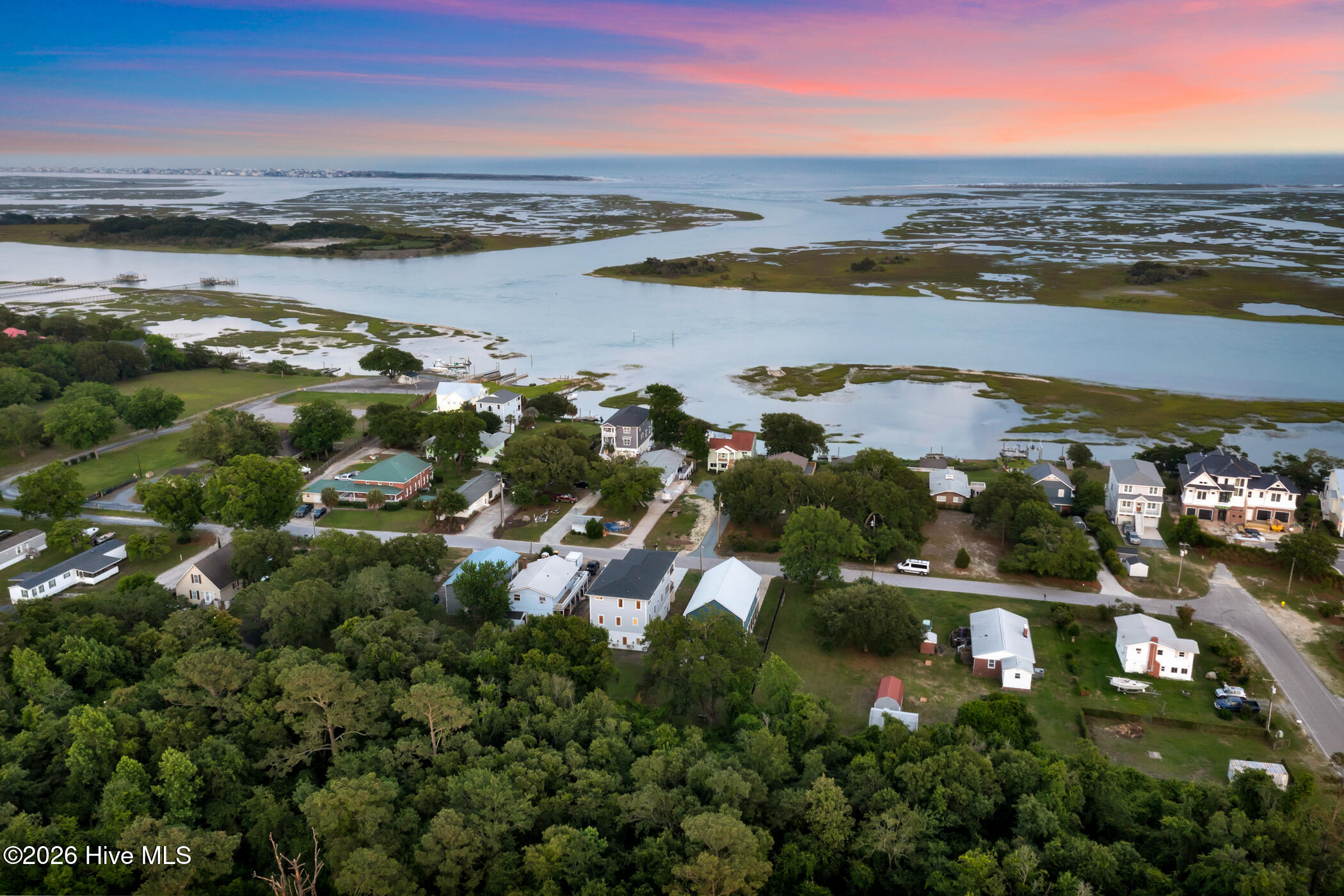 103 Broadview Lane Hampstead, NC 28443 - Photo 4 of 6 DJI_0346 (3) aerial