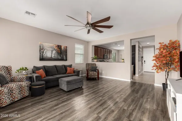 $450,000 | 2430 East Alta Vista Road, Phoenix, AZ 85042