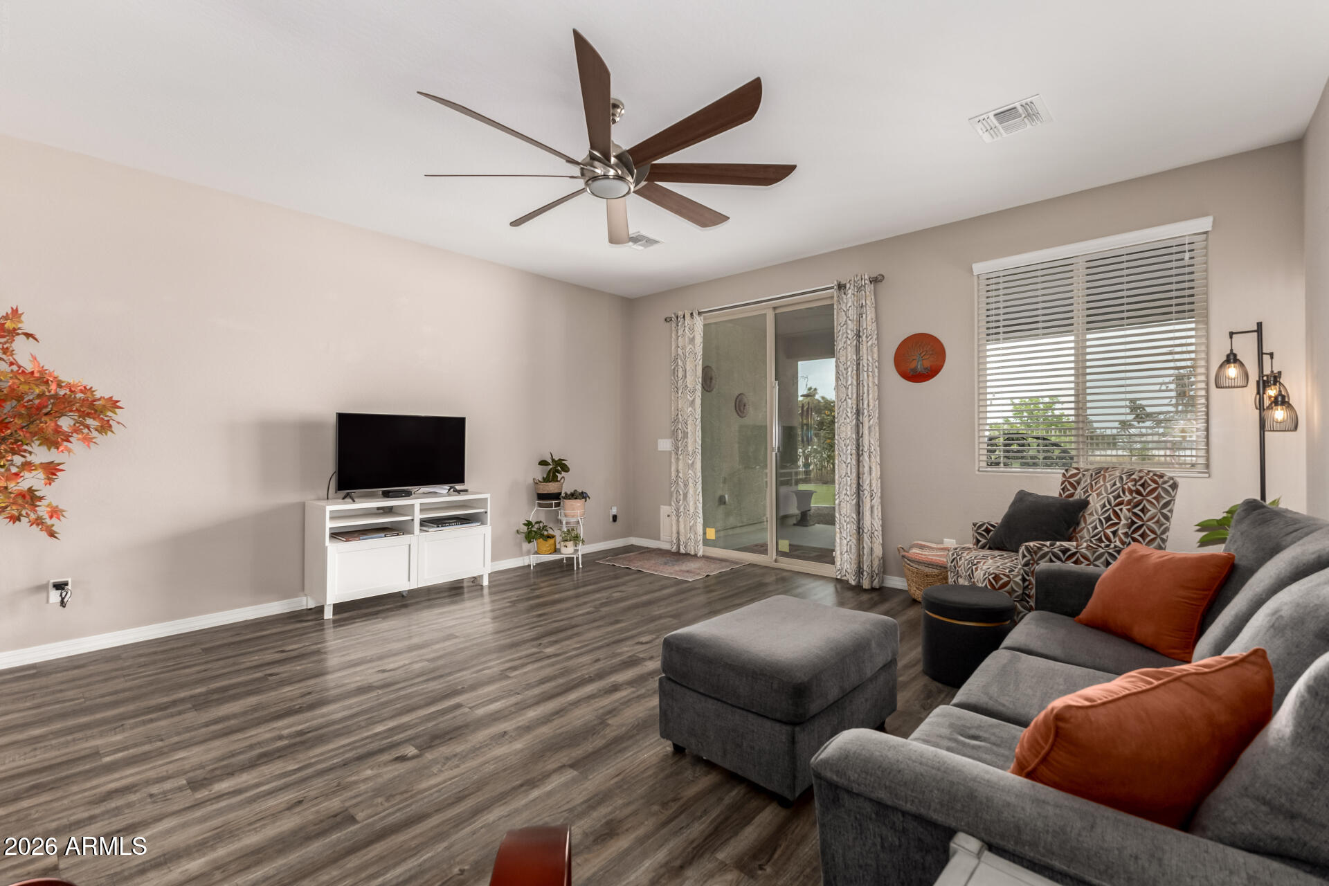 2430 East Alta Vista Road Phoenix, AZ 85042 - Photo 9 of 35 see the views of the park