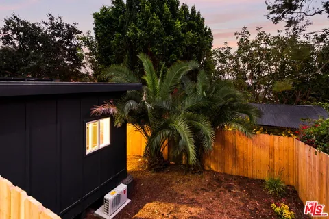 $1,495,000 | 2760 Fyler Place, Los Angeles, CA 90065