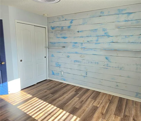 $489,900 | 1408 Kellogg Drive, Tavares, FL 32778